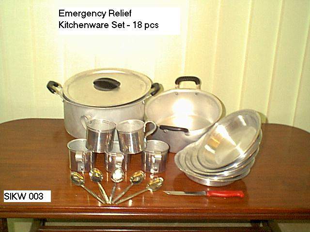  Refugee Kitchen Cookware (Réfugiés Cuisine Vaisselle)