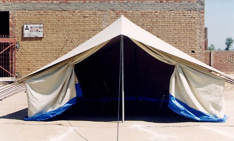  Relief Tents (Relief Zelte)