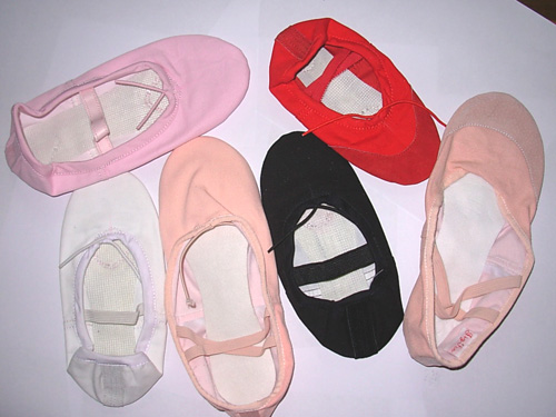  Ballet Shoes (Ballet Shoes)