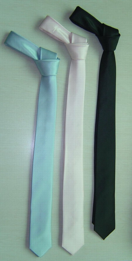 Woven Silk Necktie With Latest Design (Cravate en soie tissée Avec Latest Design)