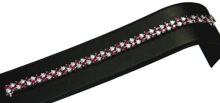  18k Ruby Diamond Bracelet (18k Ruby Diamond Bracelet)