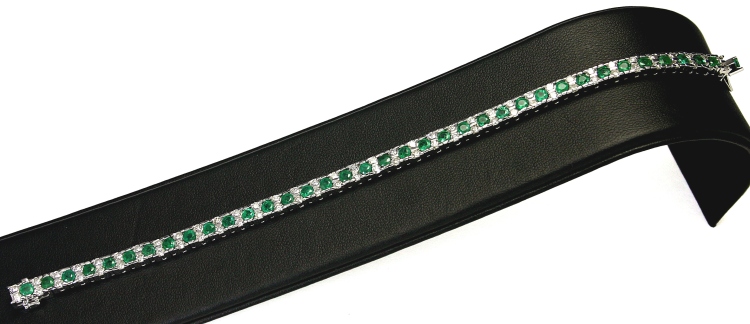  18k Emerald Diamond Bracelet (18k Emerald Diamond Bracelet)