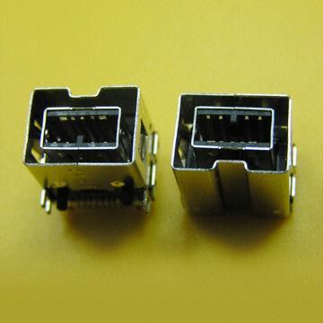  1394 B type connector (1394 B Type de connecteur)