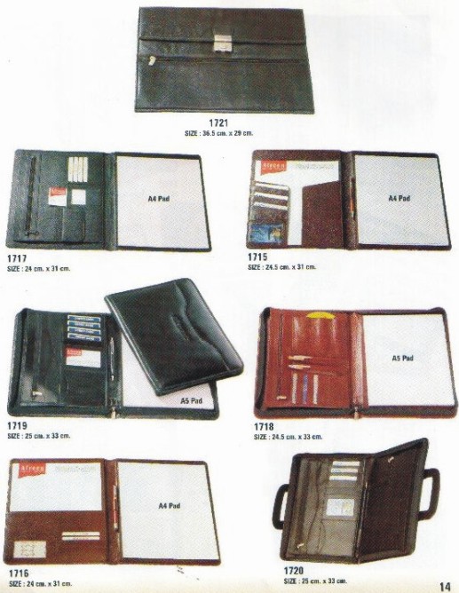  Leather Passport Holders (Les détenteurs de passeport en cuir)