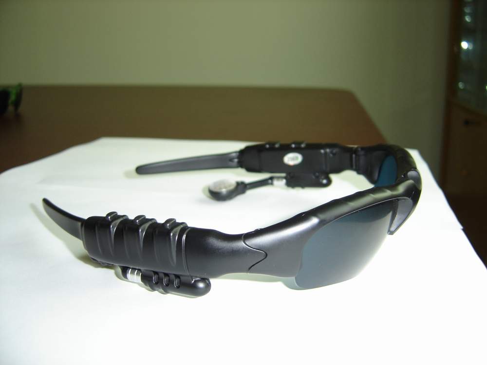  Sunglass MP3 Player (Sunglass Lecteur MP3)