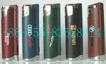  Windproof Gas Lighters With LED Lamp (Coupe-vent les briquets à gaz Avec LED Lamp)