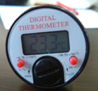  Digital Thermometer (Thermomètre digital)