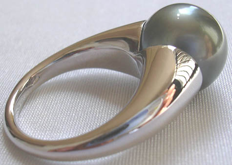  V Form Ring