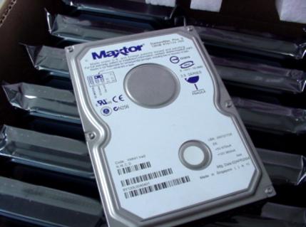  Refurbished Maxtor 120gb IDE Hard Disk Drives (Refurbished Maxtor 120GB IDE жесткие диски)