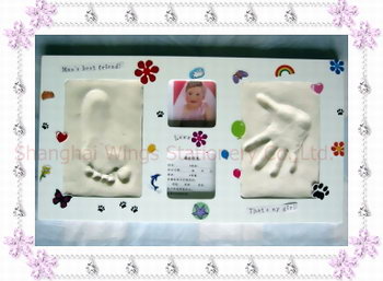  Baby Hand And Footprint Impression Keepsake Gift ( Baby Hand And Footprint Impression Keepsake Gift)
