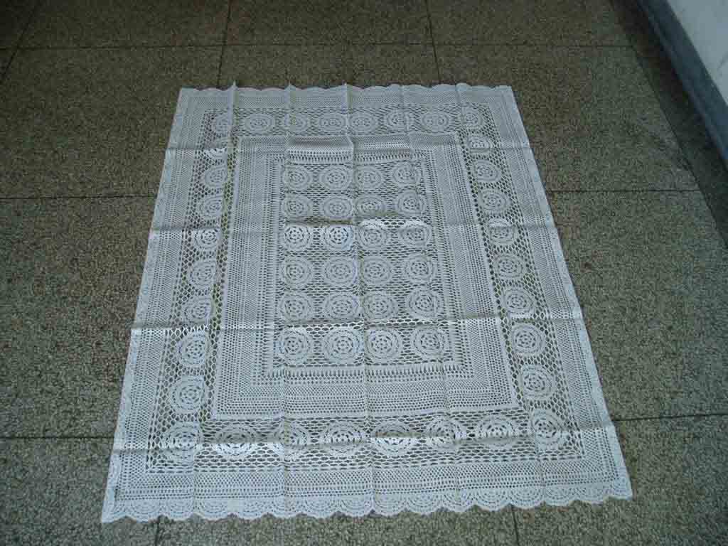  Plastic Table Cloth (Nappe en plastique)