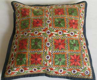  Embroidery Cushion Cover (Вышивка Чехлы)