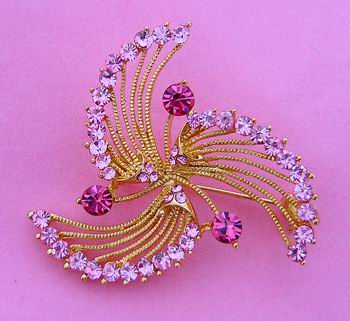  Brooches ( Brooches)