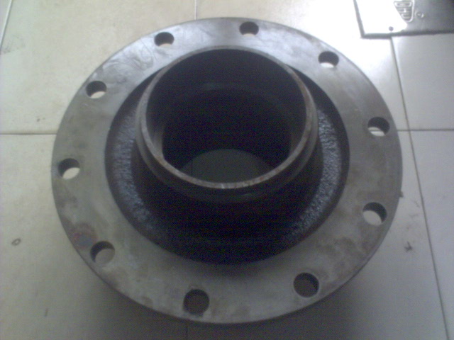 Outboard Hub (Outboard Hub)