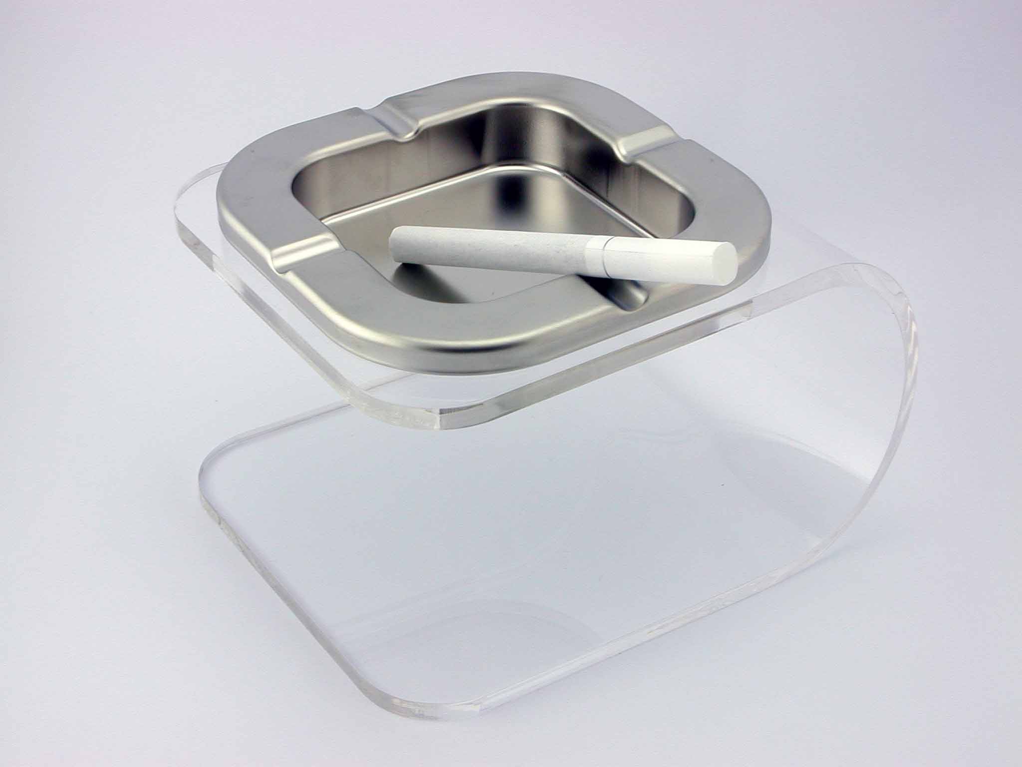  Acrylic Ashtray With Stand In Slingshot Shape (Acryl Aschenbecher Fuß in Form Slingshot)