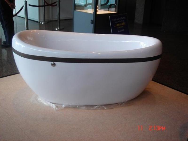  Jacuzzi Tub (Whirlpool)