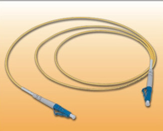 SC / SC, FC / FC, ST / St / LC / LC, SC / Fc Etcfiber Optic Patchkabel (SC / SC, FC / FC, ST / St / LC / LC, SC / Fc Etcfiber Optic Patchkabel)