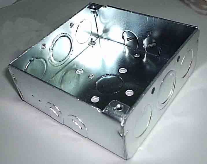  Outlet Square Box (Outlet Square Box)