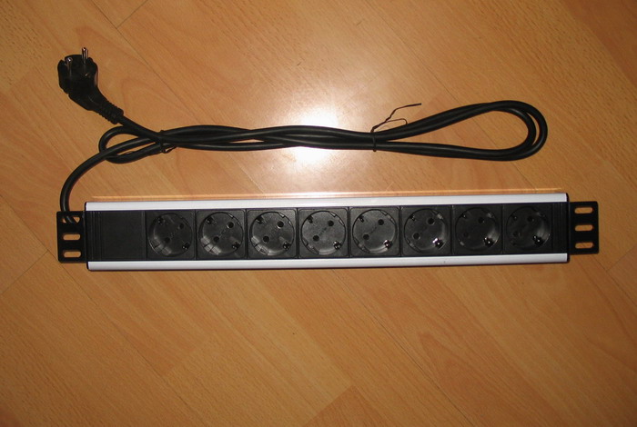  Powerstrip For Network Cabinet PDU (Powerstrip Для сетевых Кабинет PDU)