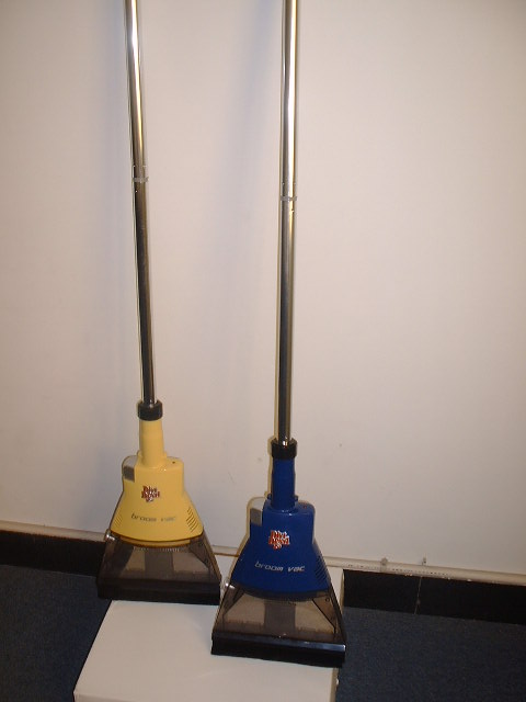  Electrical Broom (Электрическая метла)