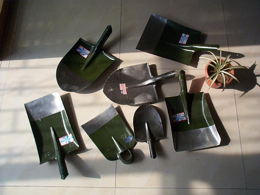  Spades, Shovels, Garden Tools ( Spades, Shovels, Garden Tools)