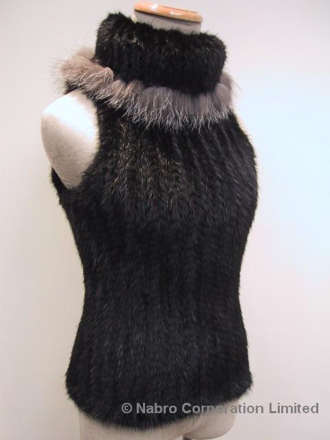  Mink Stretch Fur Tank Top With Silver Fox Trimming ( Mink Stretch Fur Tank Top With Silver Fox Trimming)