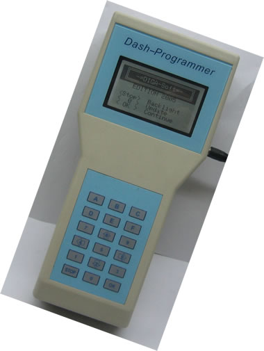  Universal Dash Programmer (Universal-Programmierer)