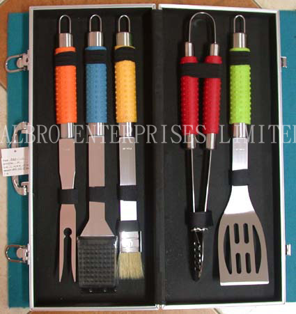  BBQ Tool Sets (Барбекю наборы инструментов)