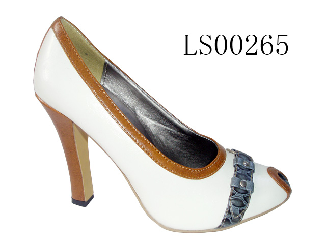  Ladies` Shoes ()