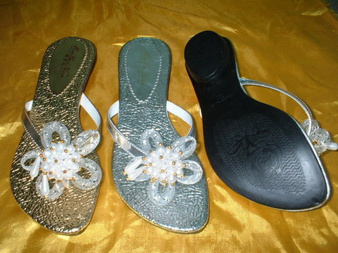  Ladies Stock Slippers (Дамы фонда тапочки)