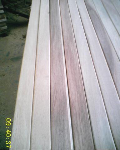  Durian Timber (Durian Holz)