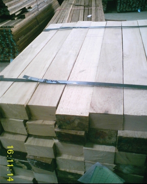  Rubber Wood (Rubber Wood)