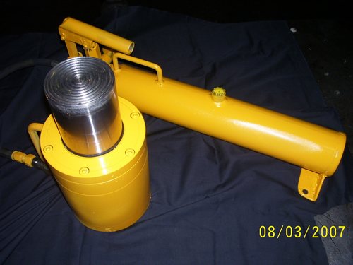  Hydraulic Hand Pump And Pusher Cylinder (Hydraulische Handpumpe und Pusher Zylinder)