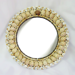  Mirror Shell Inlaid Round Mirror (Miroir Miroir rond incrustés de coquillages)