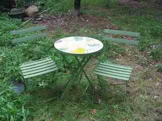  Garden Tables, Chairs (Jardin Tables, Chaises)