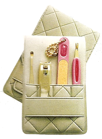  Manicure Sets (Manicure sets)