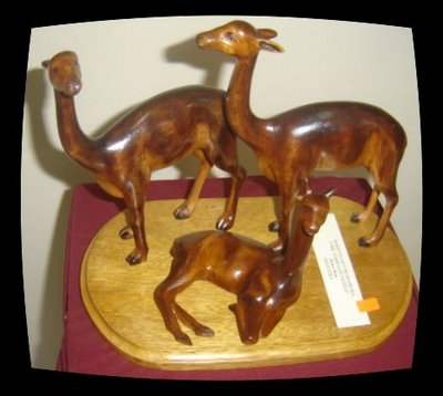  Camelids, Wooden Animals (Верблюдовых, деревянные животные)