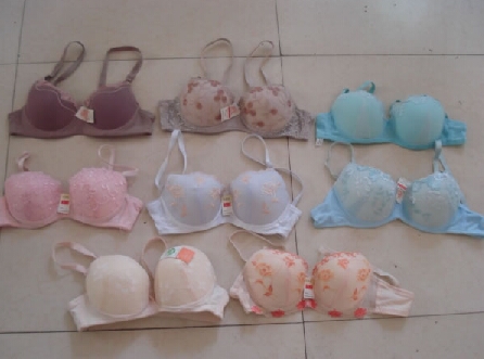  All Kinds Of Stock Bras ( All Kinds Of Stock Bras)