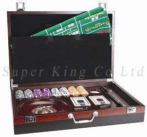  8 Casino Set (Wooden) (8 Casino-Set (Holz))