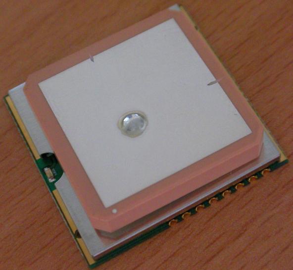  GE-370: GPS Engine Board With Patch Antenna