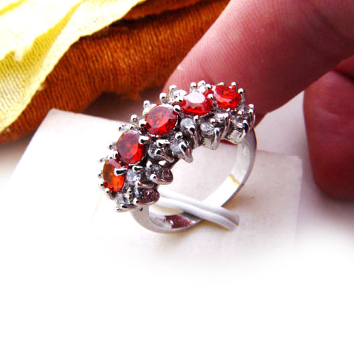  Elegant Gemstone Ring ( Elegant Gemstone Ring)