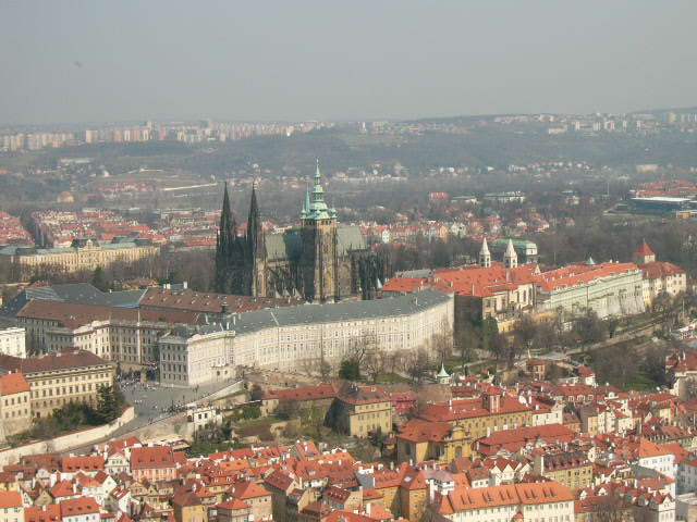  Prague Property (Prague propriété)