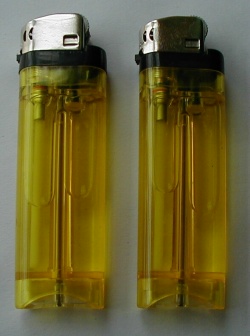  Flint Gas Lighter With Cr (Children Safety) (Флинт газовой зажигалки хромом (для безопасности детей))