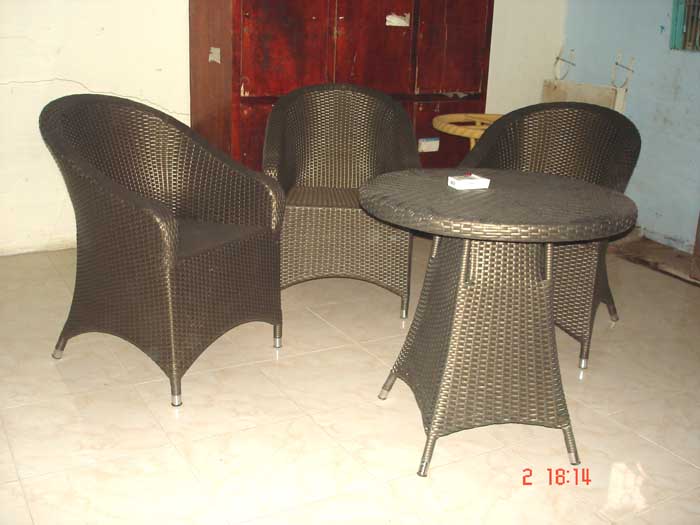  Synthetic Rattan Furniture (Meubles en rotin synthétique)