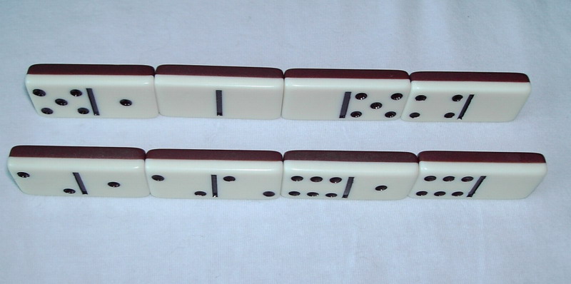  Dominoes Set ( Dominoes Set)