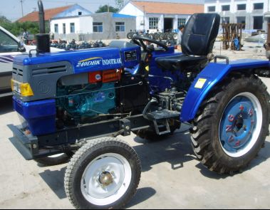  Tractor (Tracteur)