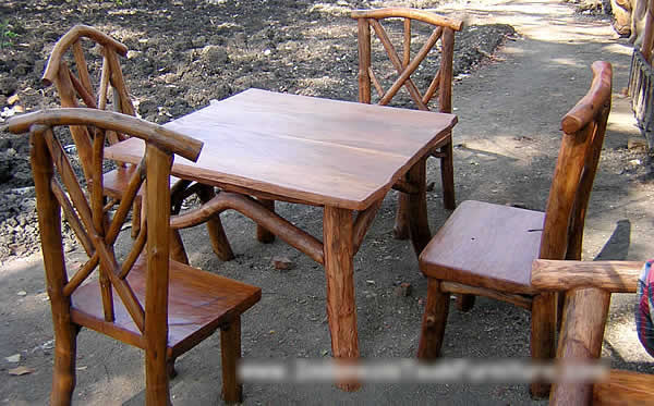  Teak Wood Log Furniture Set (Bois de Teck Log Furniture Set)