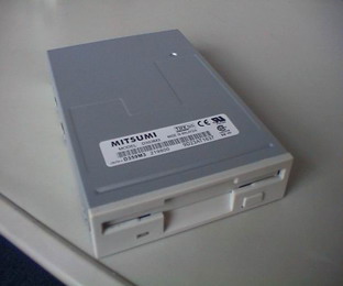 FDD / Floppy Disk Drive (FDD / Floppy Disk Drive)