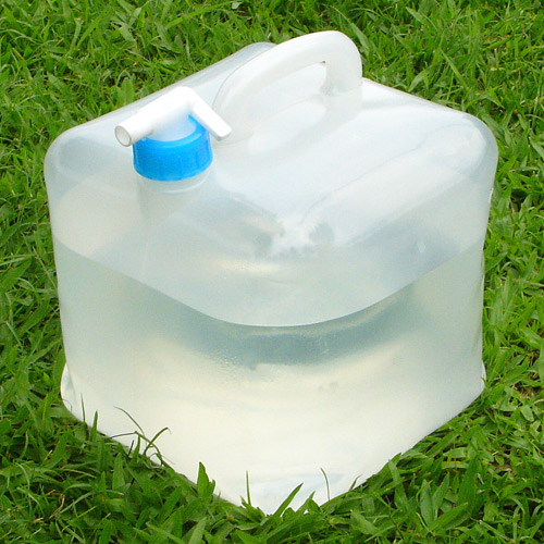  Fold A Water Carrier (Fold A Water Carrier)