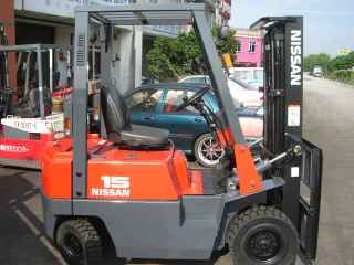 Refurbished forklift (Refurbished forklift)